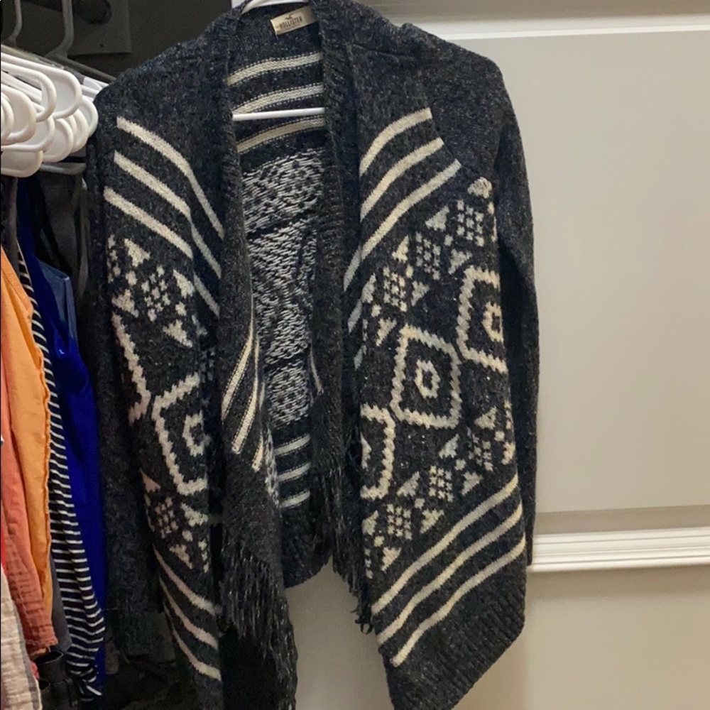 Super cute cardigan!